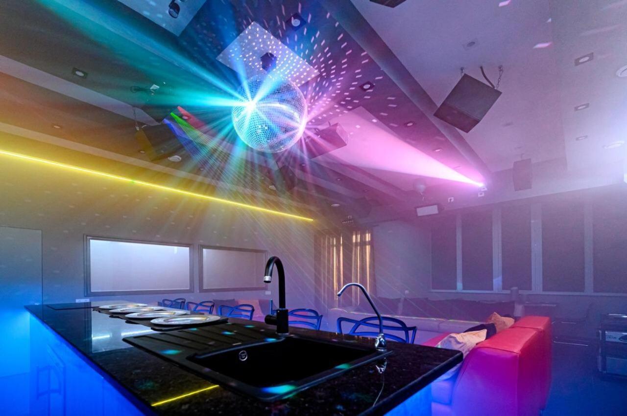 Party Luxury 3Br Sea View Apartment In Arcadia 오데사 외부 사진